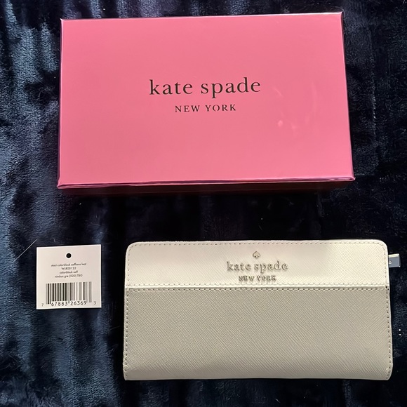 kate spade Handbags - Kate spade wallet